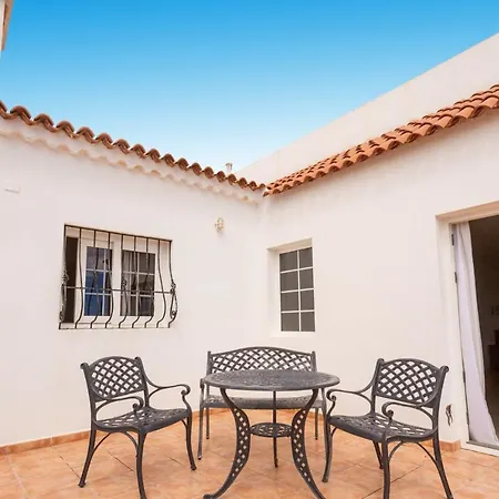 Вилла Casa Carmela - Private Heated Pool Сан Мигель