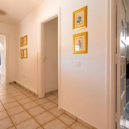 Вилла Casa Carmela - Private Heated Pool *