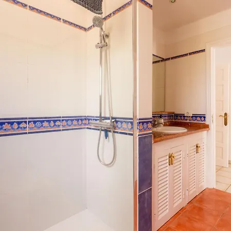 Casa Carmela - Private Heated Pool Villa